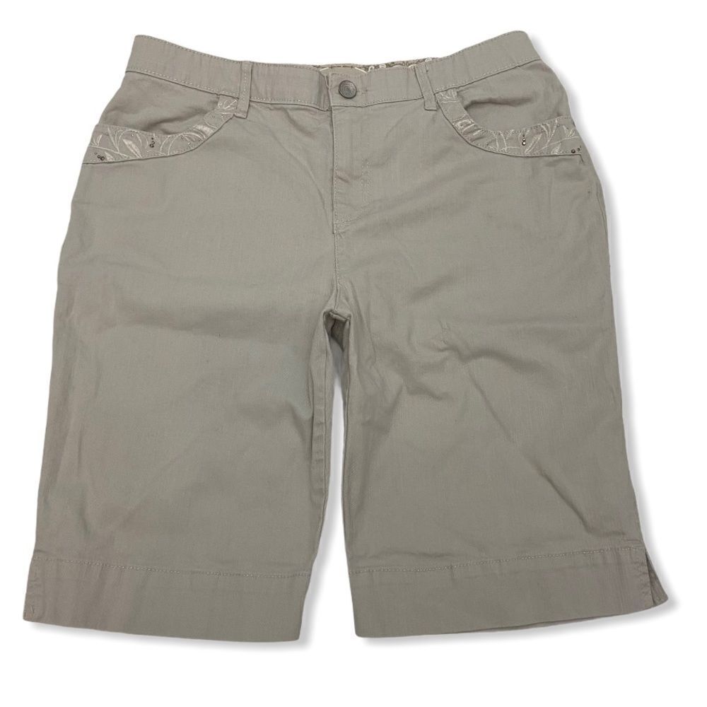 Gloria Vanderbilt Sheila Tan Bermuda Shorts - Picture 2 of 12